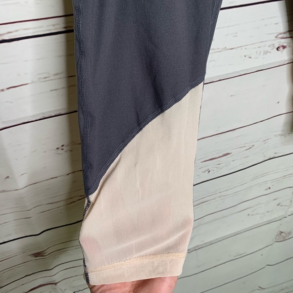 Zella | Grey with Ivory Mesh Detail Crop Legging - Picture 2 of 6